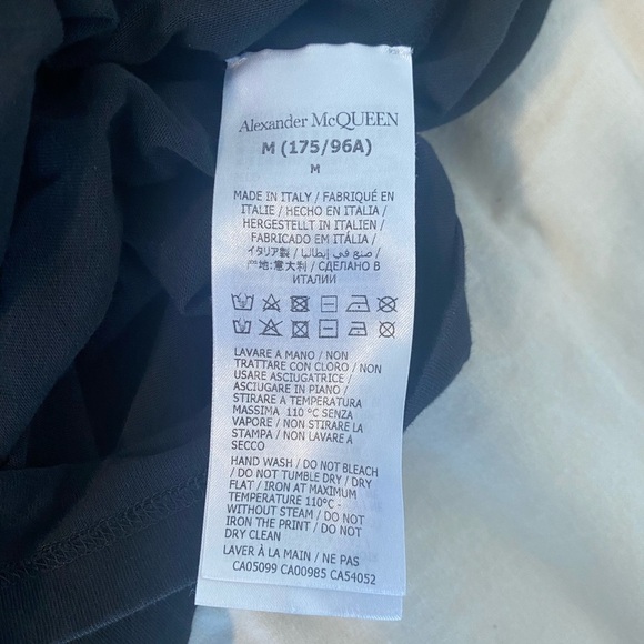 Alexander McQueen Graphic Tee‎ Shirt Men's Size Medium - Picture 8 of 8